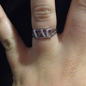 Alpha Delta Pi ring!