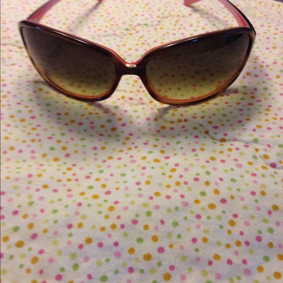 Oliver People's sunglasses . BB is the name .
