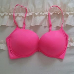 Hot Pink Victoria's Secret Bra - size 34DD