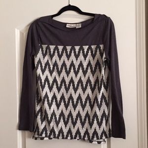 Long sleeve chevron top
