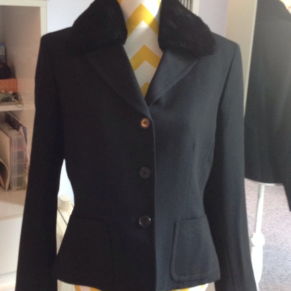 Two piece black wool suit - Picture 2 of 4