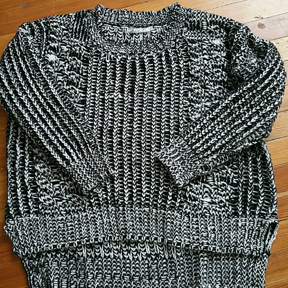 Chloe K Sweaters - 💲EARLY BLACK FRIDAY SALE 💋CHUNKY SWEATER