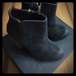 Report signature 'Orchid' black boots -  8 - NIB