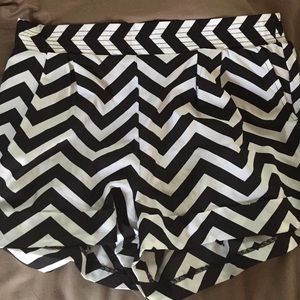 Chevron shorts