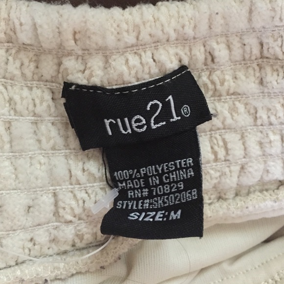 Rue 21 skirt - Picture 4 of 4