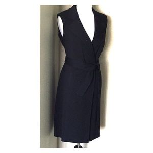 Final! St. John double breasted wrap dress Sz8