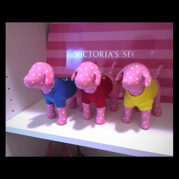 Vs Pink Dogs