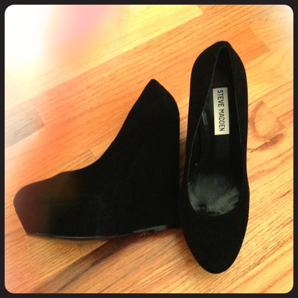 Steve Madden Wedges