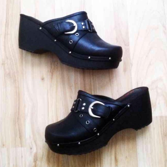 SOLD Women's Embellished Platform Clog