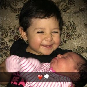 Meet your Posher, Emerly