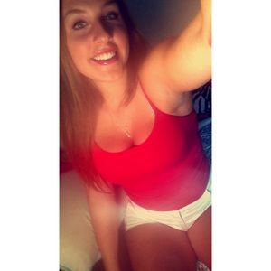 Meet your Posher, Ashleigh