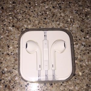iPhone headphones