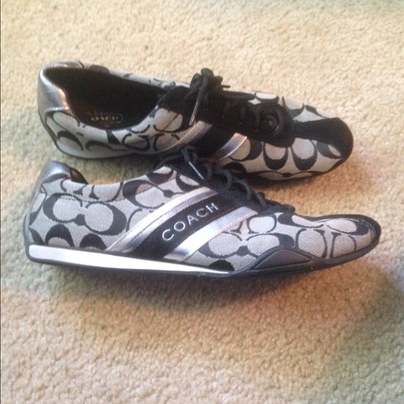 Coach Jayme signature black/grey metallic size 9.5