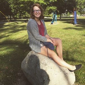 Meet your Posher, Alyssia