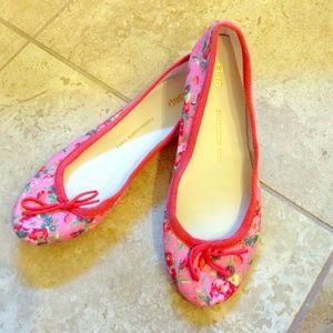 Gap ballet flats