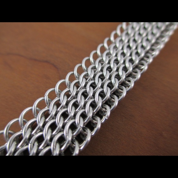 Handcrafted Persian Mesh Chainmaille Bracelet - Picture 2 of 4