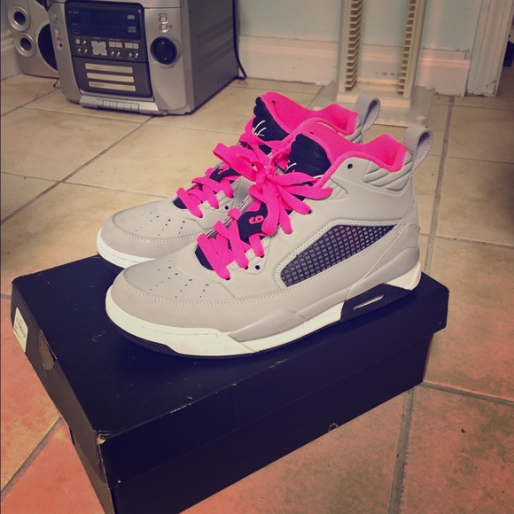 JORDANS girls size 7