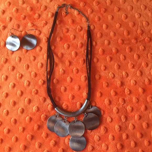 Necklace and Earrings set