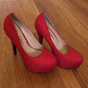 De Blossom Red Sequin Heels Sz 6.5