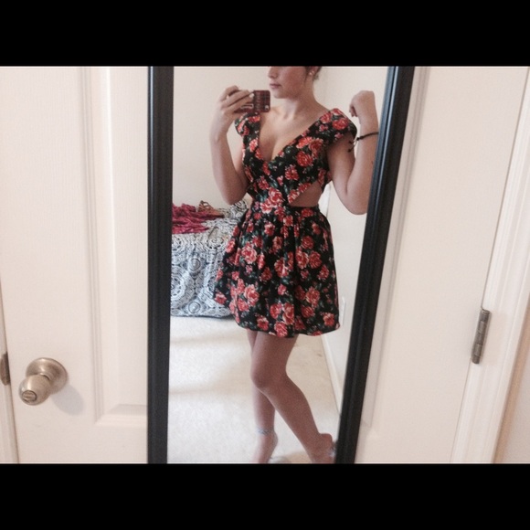 Floral dress with cutouts