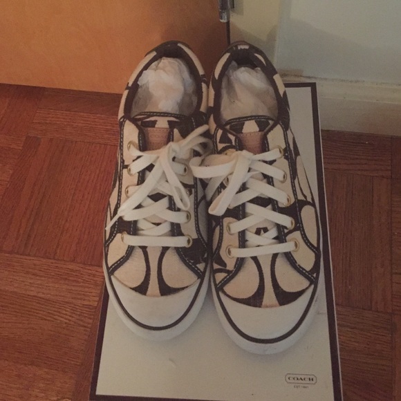 Coach sneaker