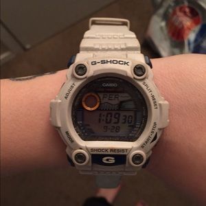 G-Shock watch. Good condition and its gray.