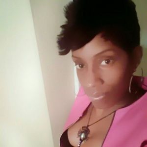 Meet your Posher, Shaunese