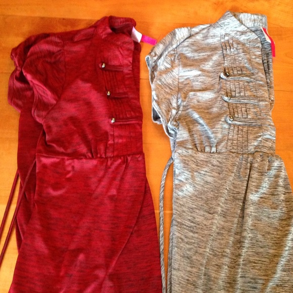 Maternity shirts red and gray