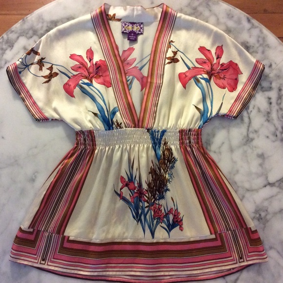 ❌SOLD❌ Anthropologie Yumi Kim Japanese Iris Kimono - Picture 2 of 4