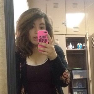 Meet your Posher, Annika