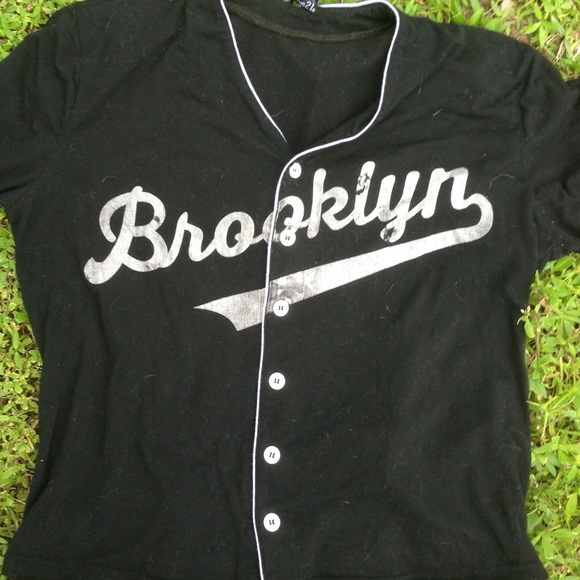 Soft button down jersey (Brooklyn)