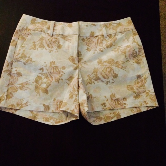 Ann Taylor Floral Shorts-not loft :)