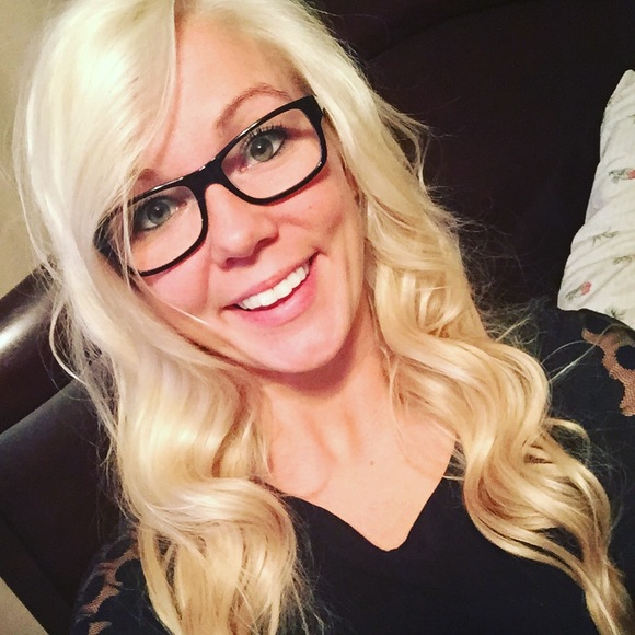 Meet your Posher, Tabitha