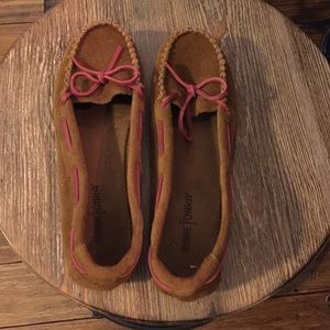 Minnetonka flats, barely worn