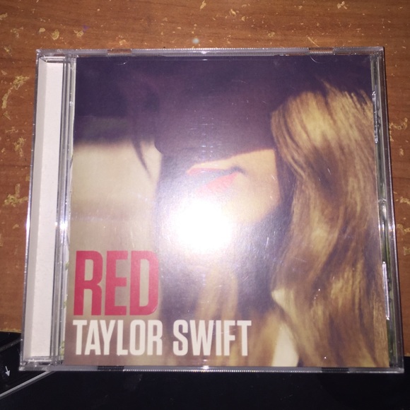 TAYLOR SWIFT RED ALBUM CD - Picture 1 of 2