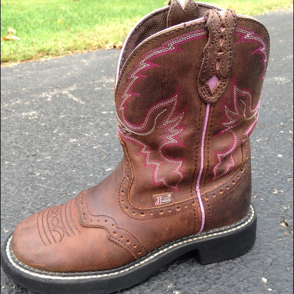 Justin Gypsy Cowboy Boots