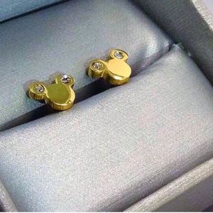 ??CUTE 18k gold Mickey Mouse Earrings ??