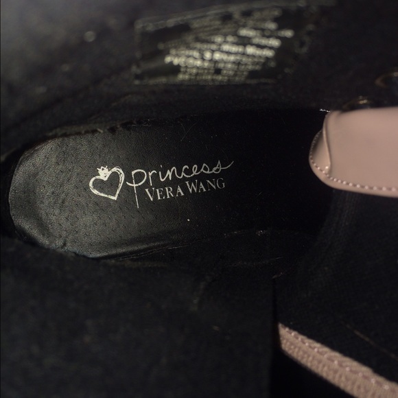 VERA WANG pleather pink boots - Picture 4 of 4