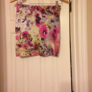 Floral tight mini skirt