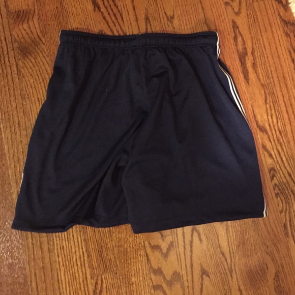 Under Armour Woman's Shorts, NWOT - Picture 2 of 4
