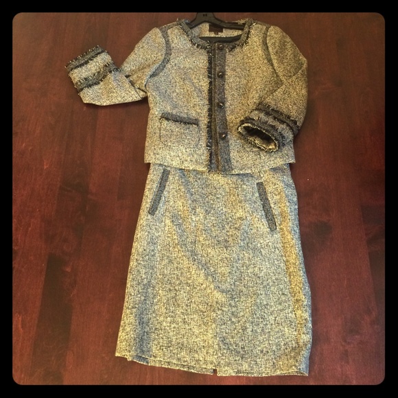 ❌SOLD 2 piece skirt tweed suit