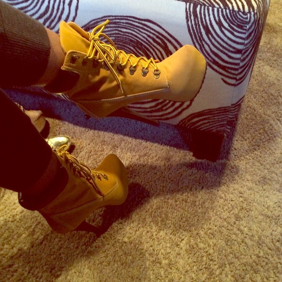 Zigi Soho Tan Boots