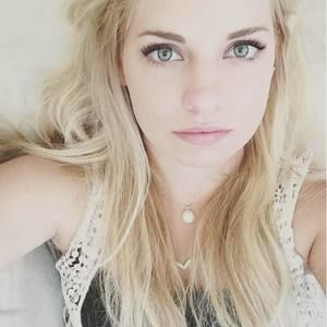 Meet your Posher, Nina