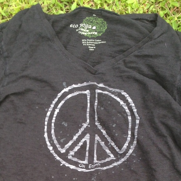 Long sleeve peace tee