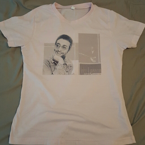 John Lennon t shirt