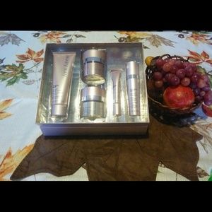 Mary Kay Timewise Repair