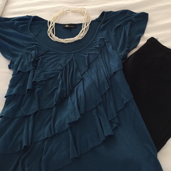 Perfect little Dark teal blouse!