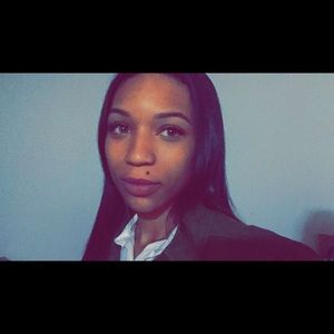 Meet your Posher, Kellie