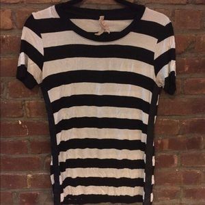 Bailey 44 black & white striped t-shirt