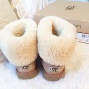 Ugg Chestnut Bailey Button Boots